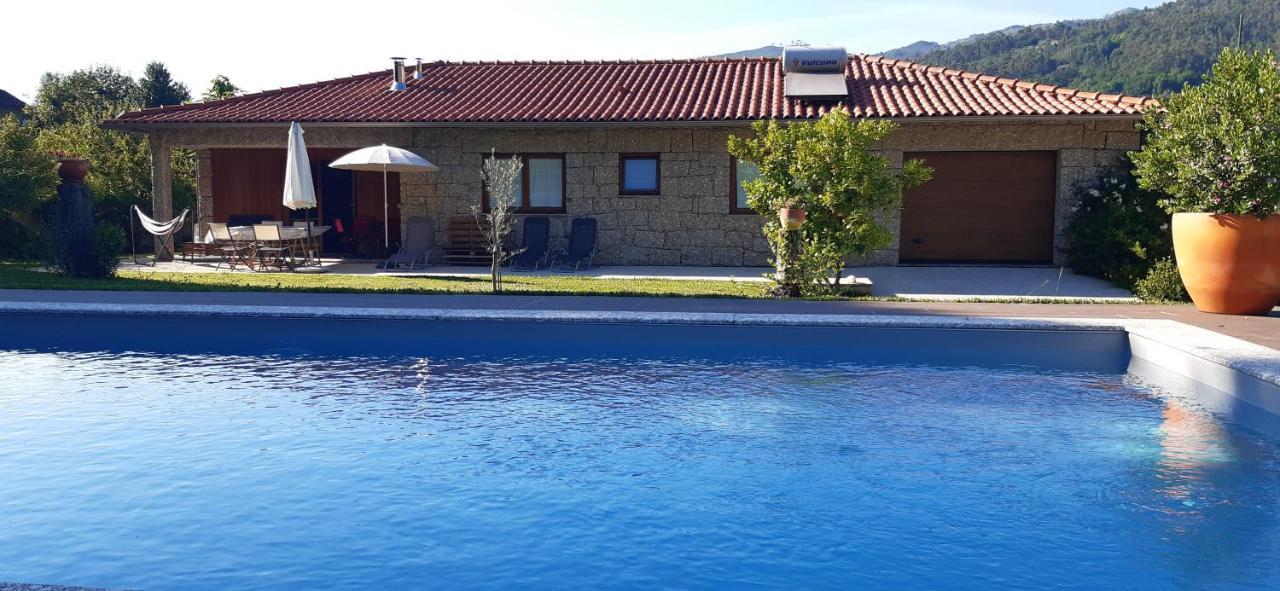 Cottage, Casa do Laranjal - Near Gerês Bagian luar foto